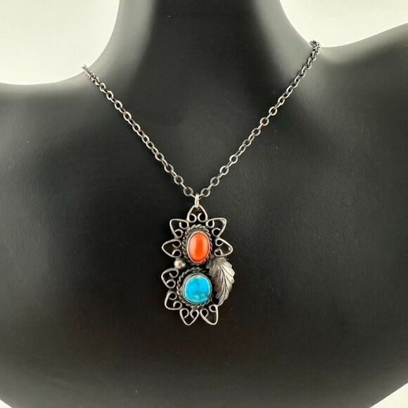 Vintage Sterling Silver Turquoise Coral Native Old Pawn Pendant Necklace - Picture 2 of 6